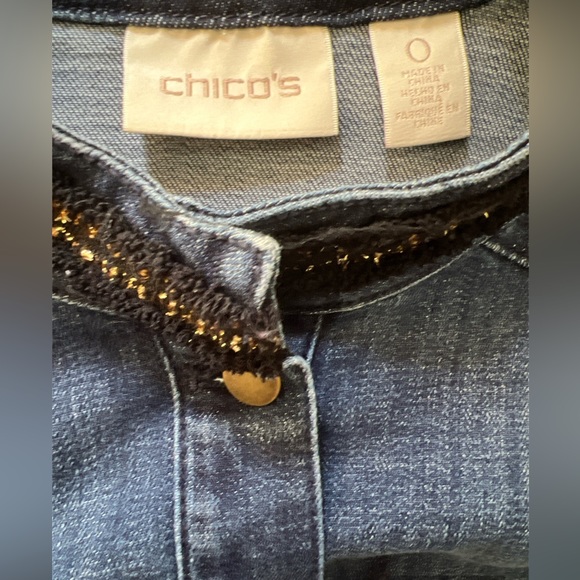 CHICO EUC Denim Jacket with metal button closure 2 front flat pockets SZ medium - Picture 4 of 7